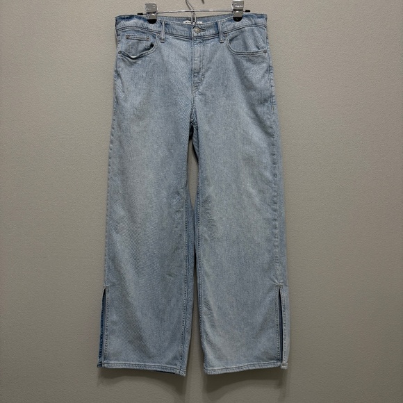 Banana Republic The Icon Mid-Rise Wide-Leg Split-Hem Jean - Light Wash, 31 - Picture 3 of 10